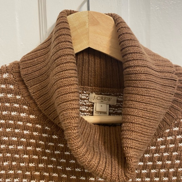 Patterned turtleneck - Picture 2 of 4